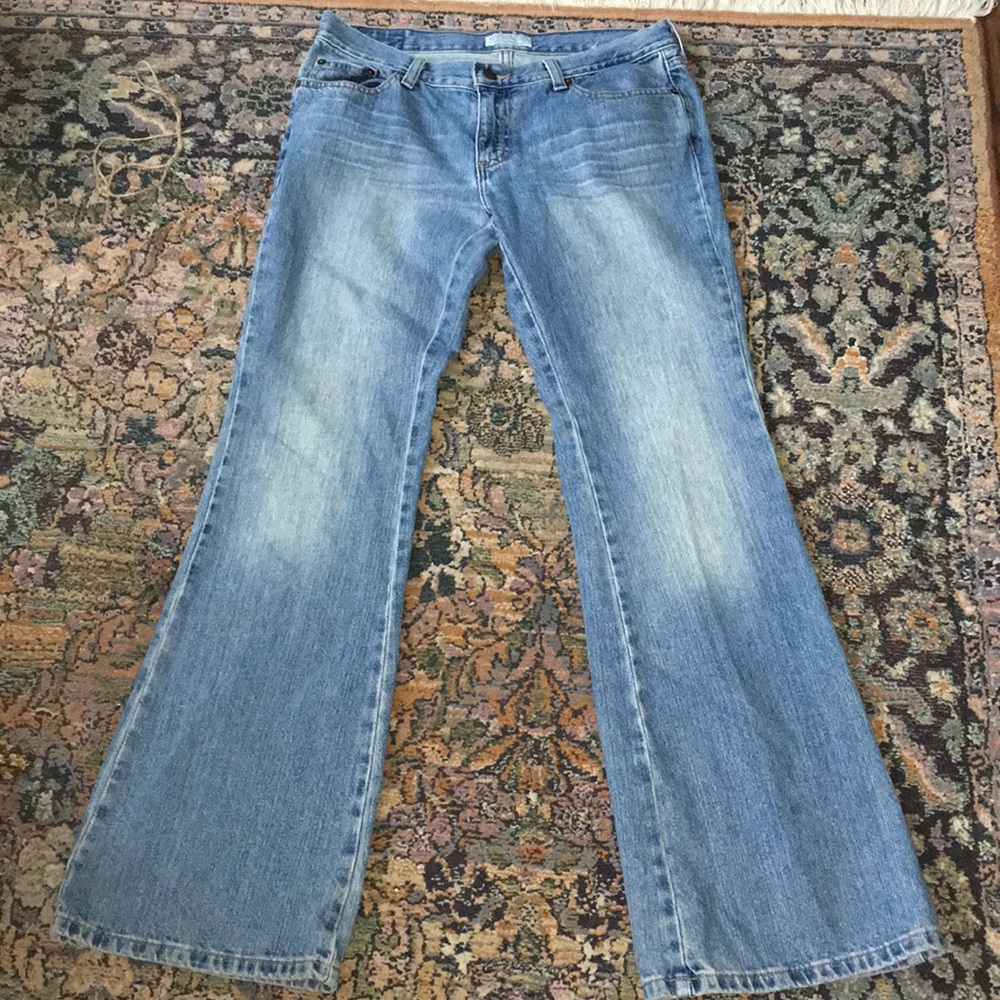 AMERICAN EAGLE OUTFITTERS SIZE 6 HIPSTER STRT LEG